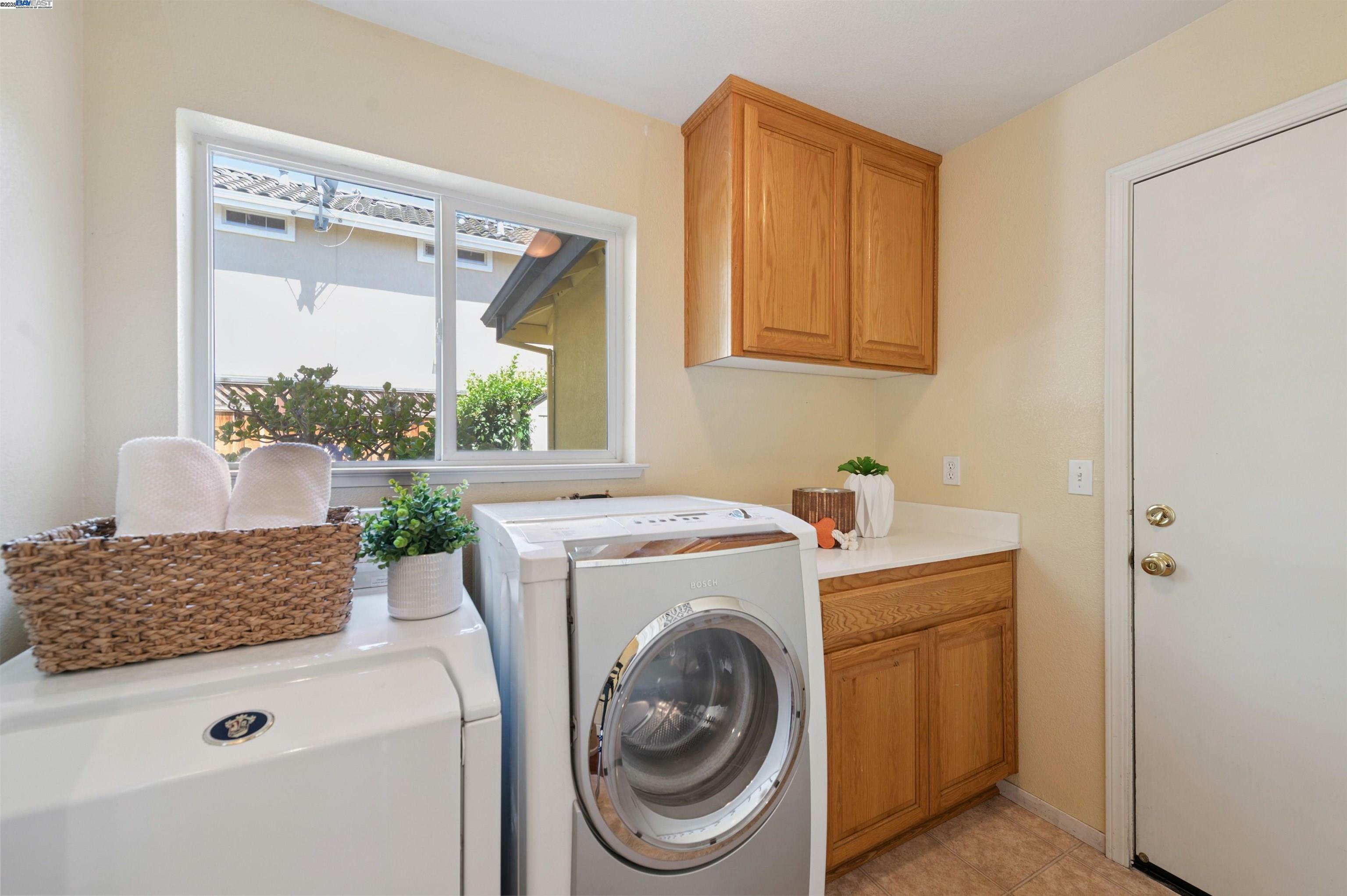 Property Photo:  3582 Ridgecrest Way  CA 94551 