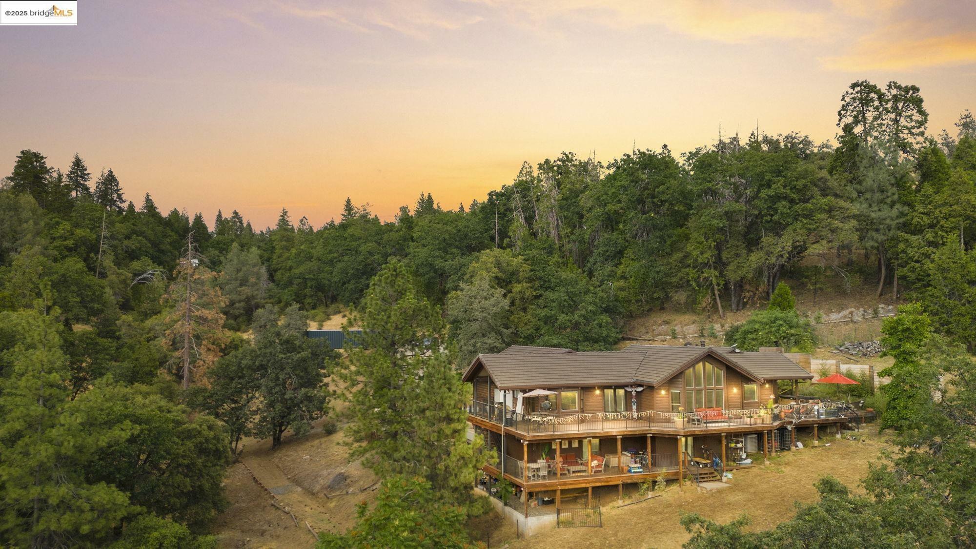 Property Photo: 21762 Hunts Rd CA 95370