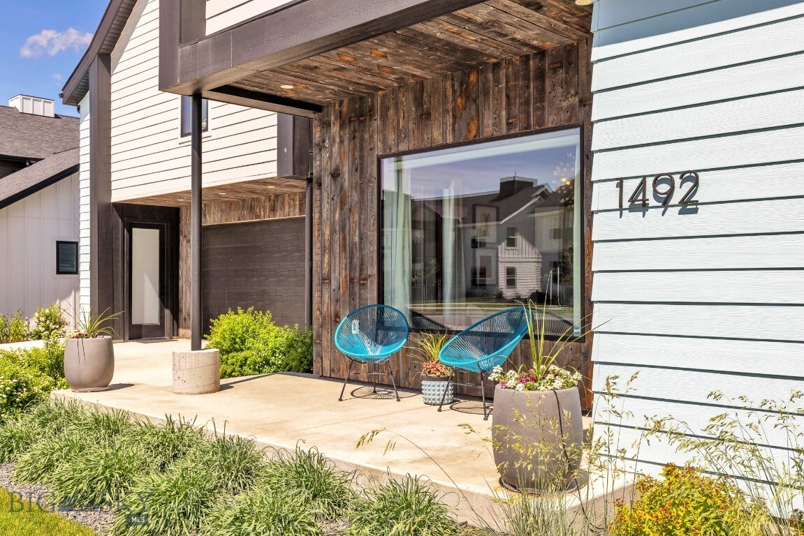 Property Photo: 1492 Windrow Drive MT 59718