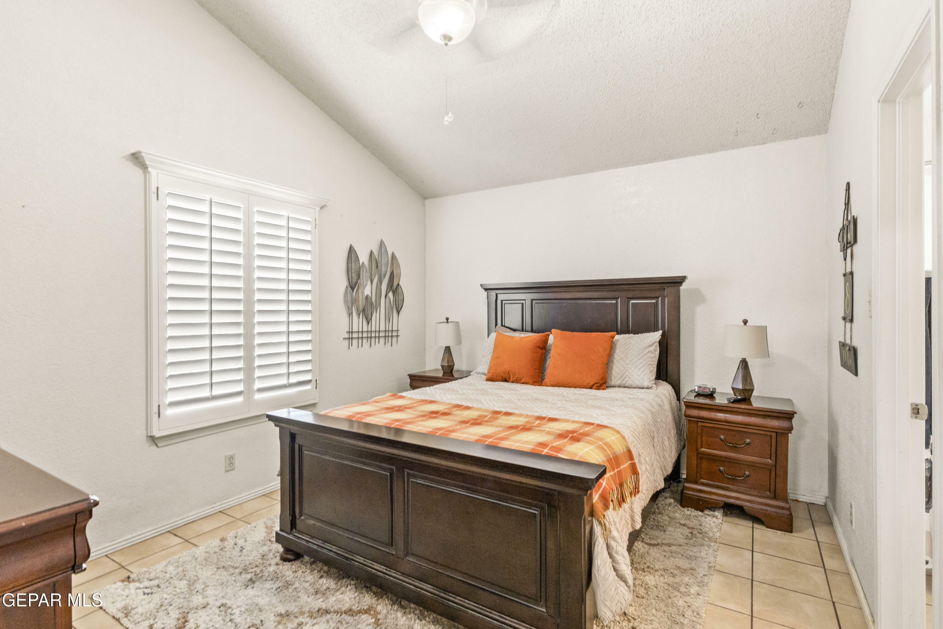 Property Photo: 877 Mondel Pines Place TX 79907