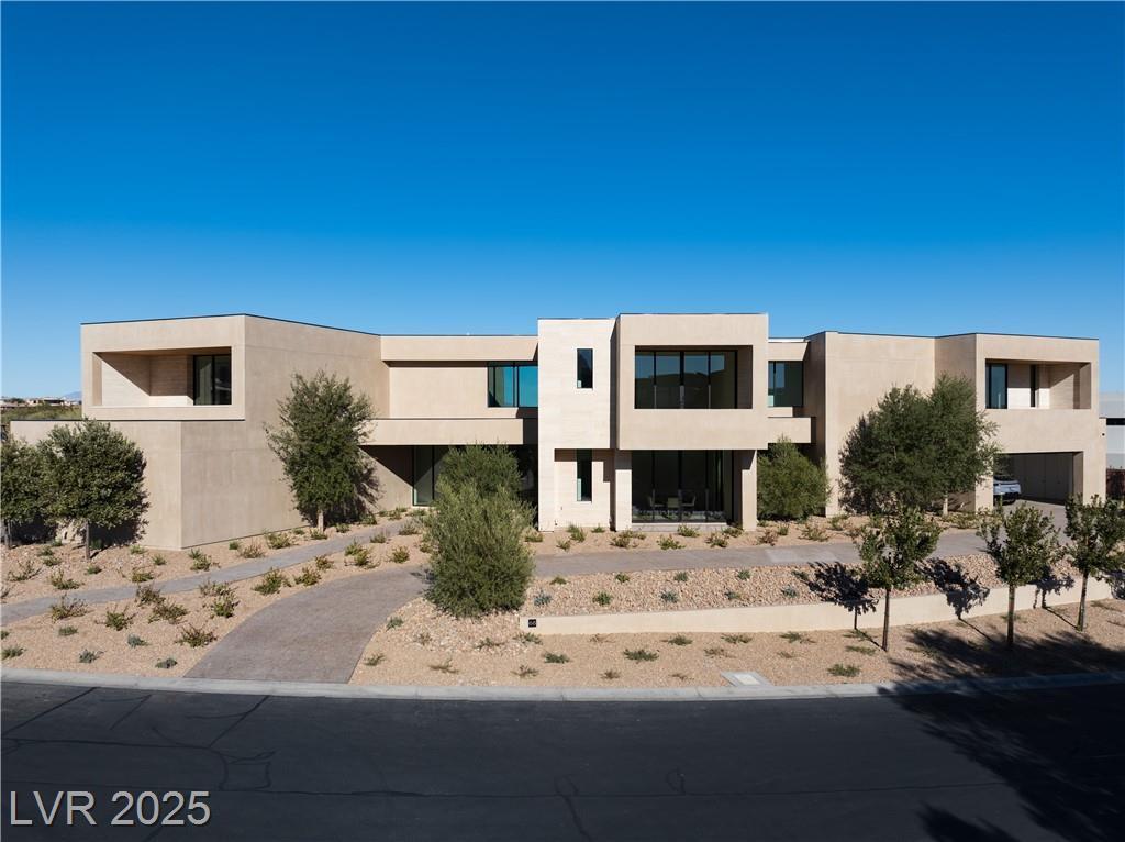 Property Photo: 68 Sun Glow Lane NV 89135