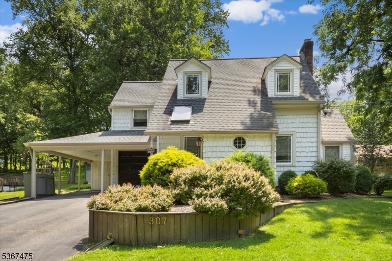 Property Photo: 307 Little Falls Rd NJ 07009
