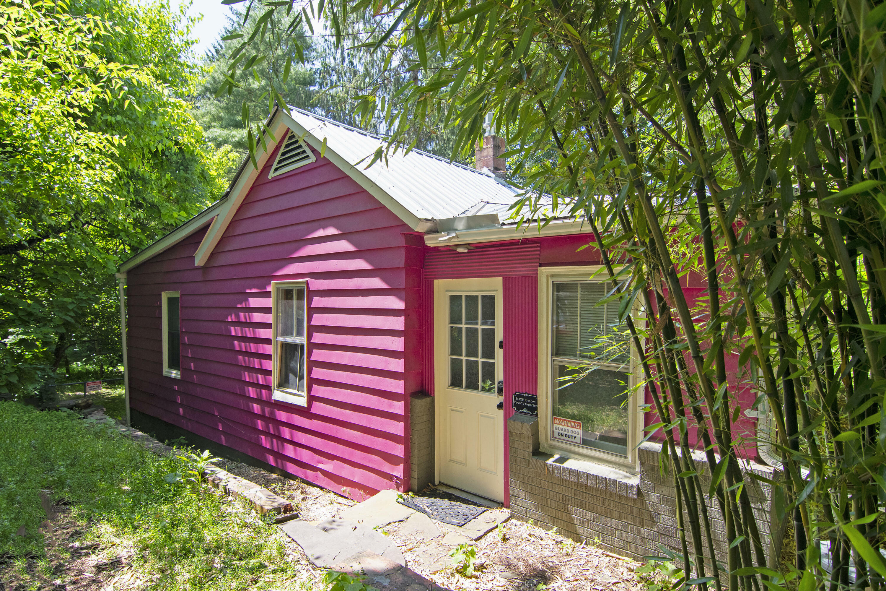 Property Photo: 1132 Court St WV 24901