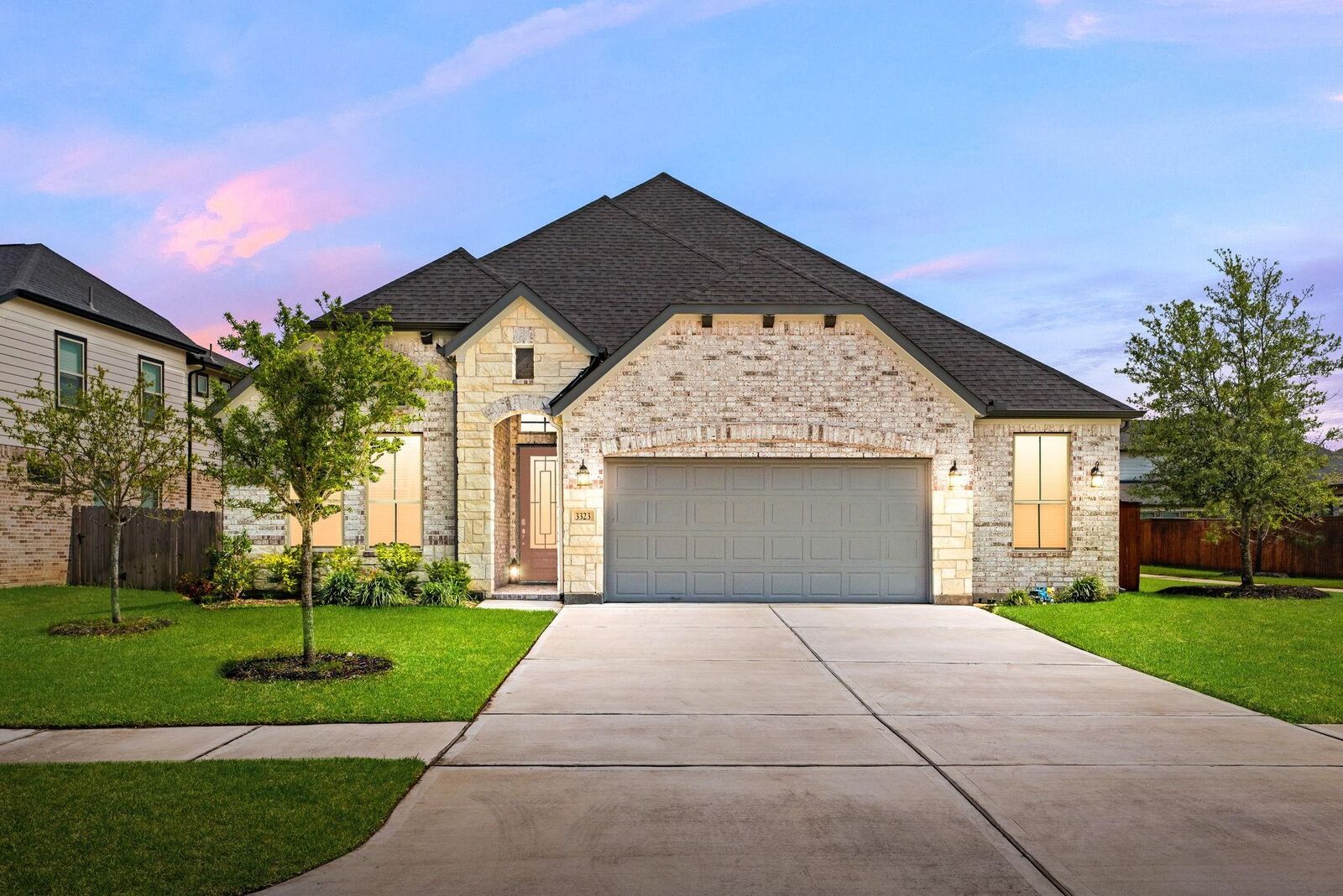 Property Photo: 3323 Majestic Pine Lane TX 77471
