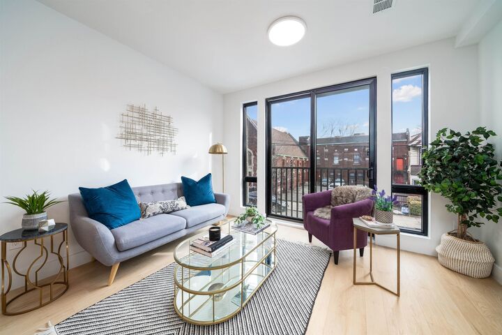 Property Photo: 10 Brinkerhoff St 203 NJ 07304