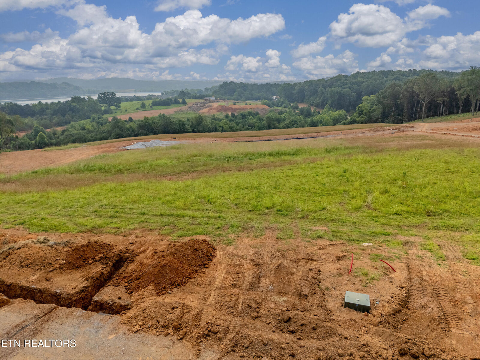 Property Photo: 5312 Old Dogwood Tr TN 37774