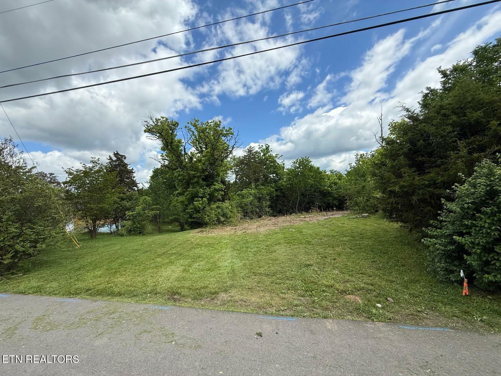 Property Photo: 406 Corum Rd TN 37924