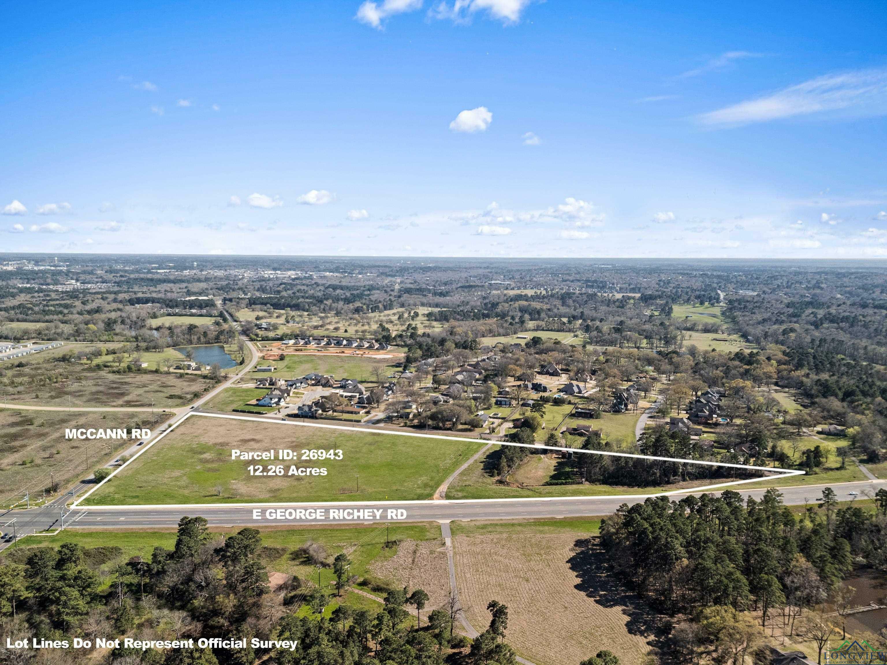 Property Photo: 2115 Graystone Rd TX 75605