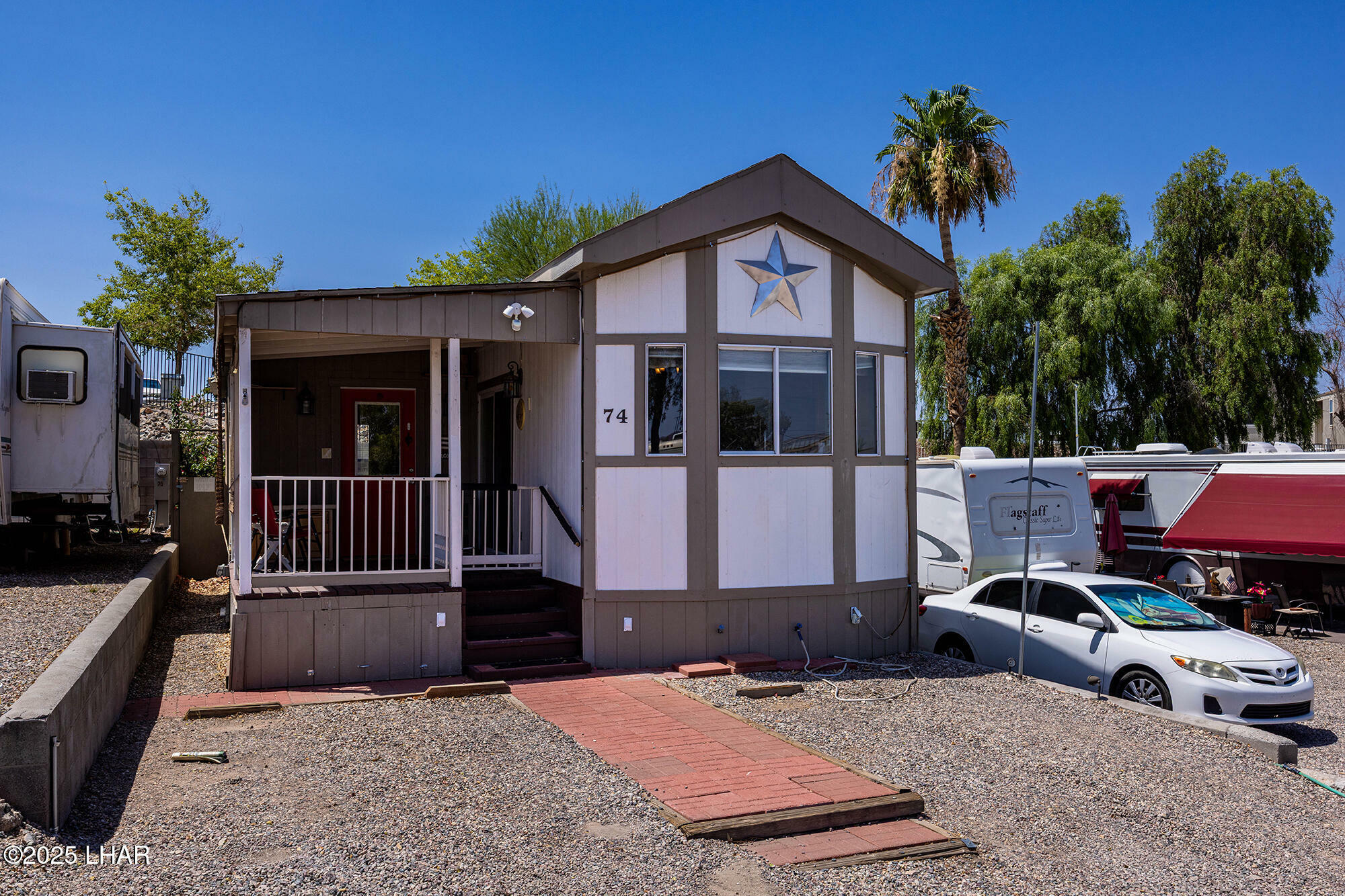 Property Photo: 3501 N Hwy 95 AZ 86404