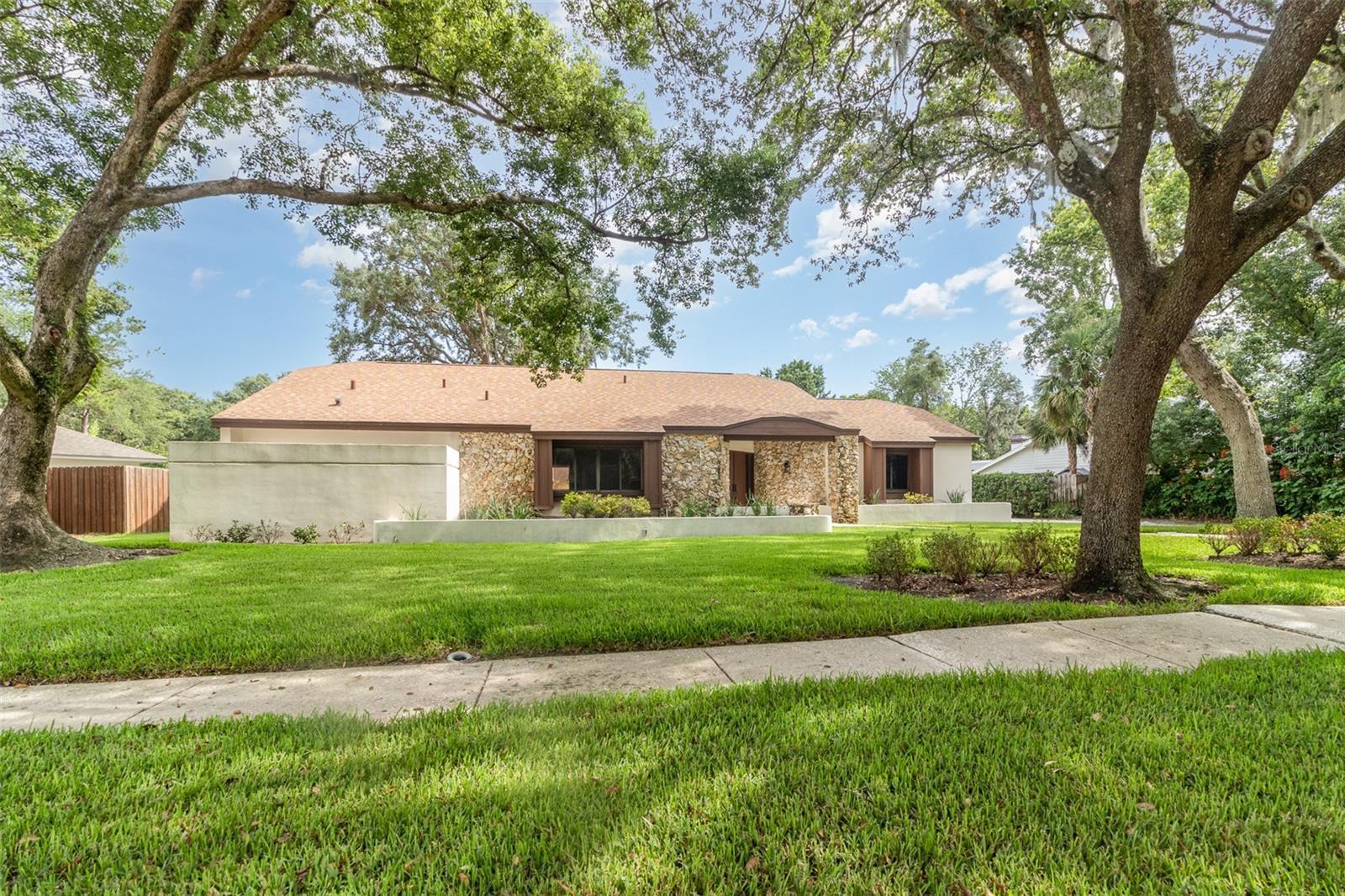 Property Photo:  1424 Mt Laurel Drive  FL 32708 