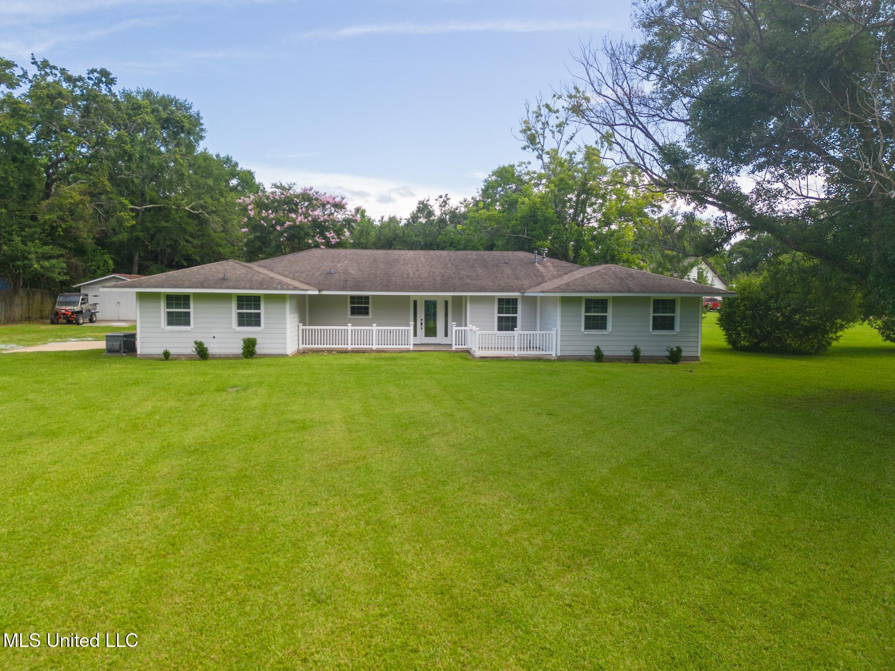 Property Photo: 20085 Lovers Lane MS 39560