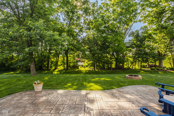 Property Photo:  1343 Turfway Drive  IN 46123 