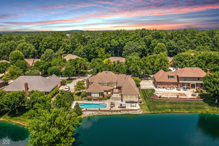 Property Photo:  3893 Bent Tree Lane  IN 46143 