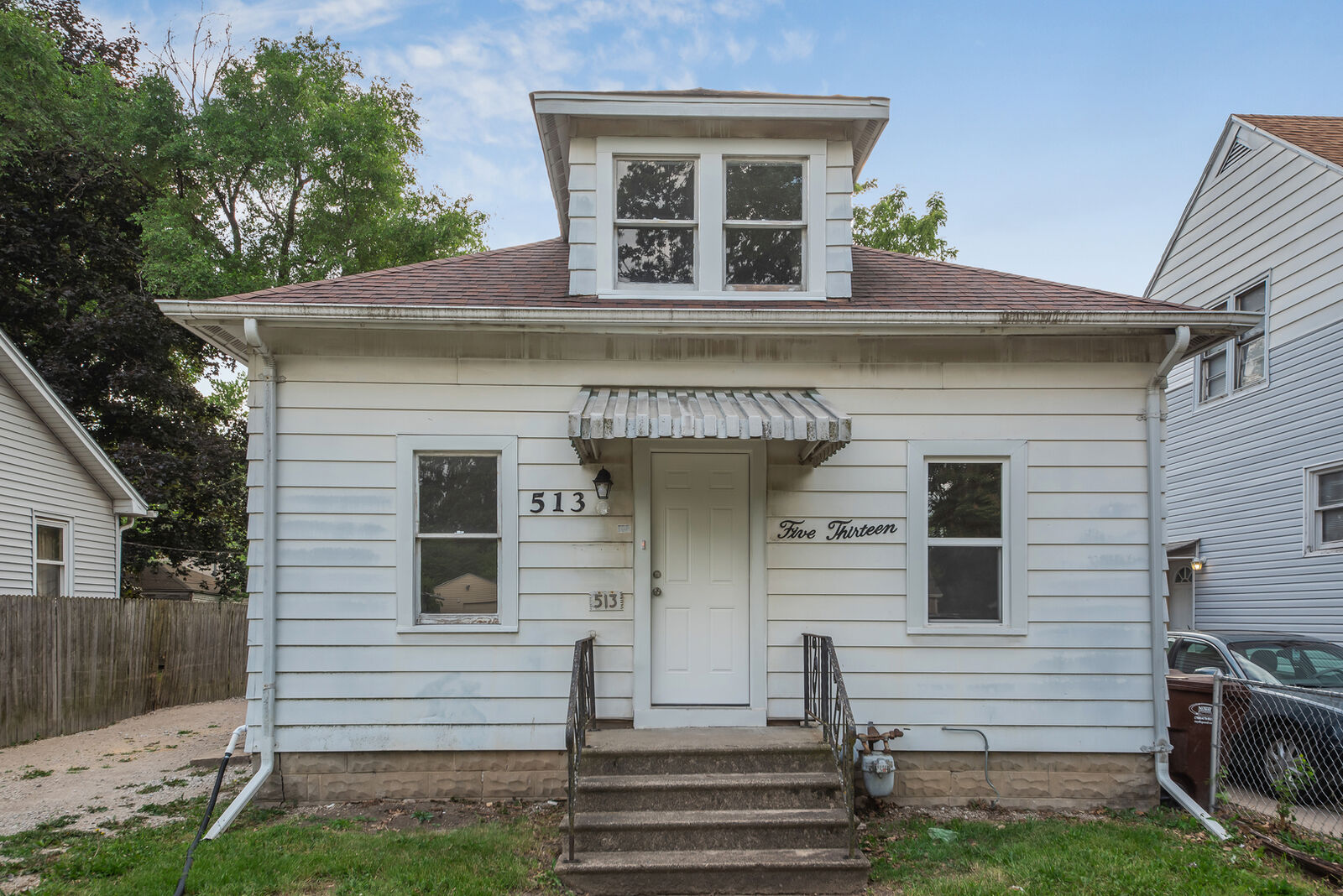 Property Photo: 513 Pontiac Street IL 60432