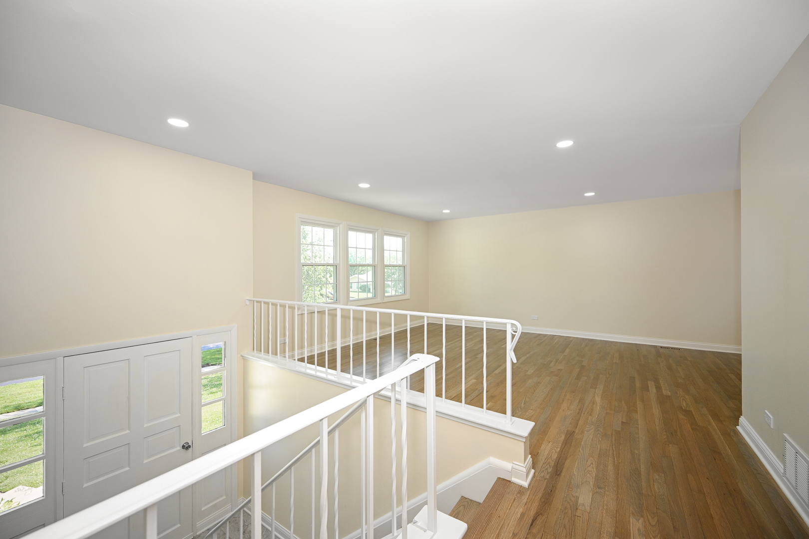 Property Photo: 21W745 Glen Valley Drive IL 60137