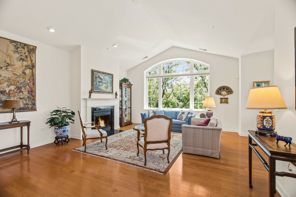 Property Photo: 2660 Summit Drive 302 IL 60025