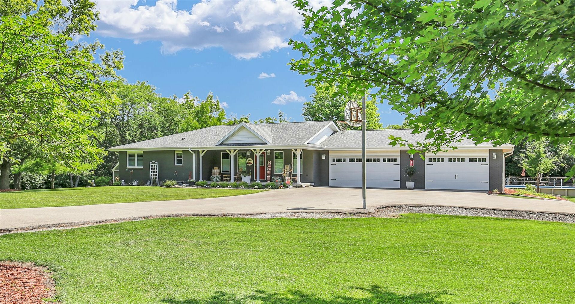 401 A County Road 2500 N  Mahomet IL 61853 photo