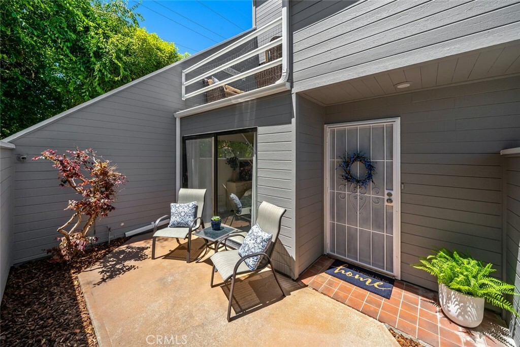 Property Photo:  120 Montecito Avenue  CA 93449 