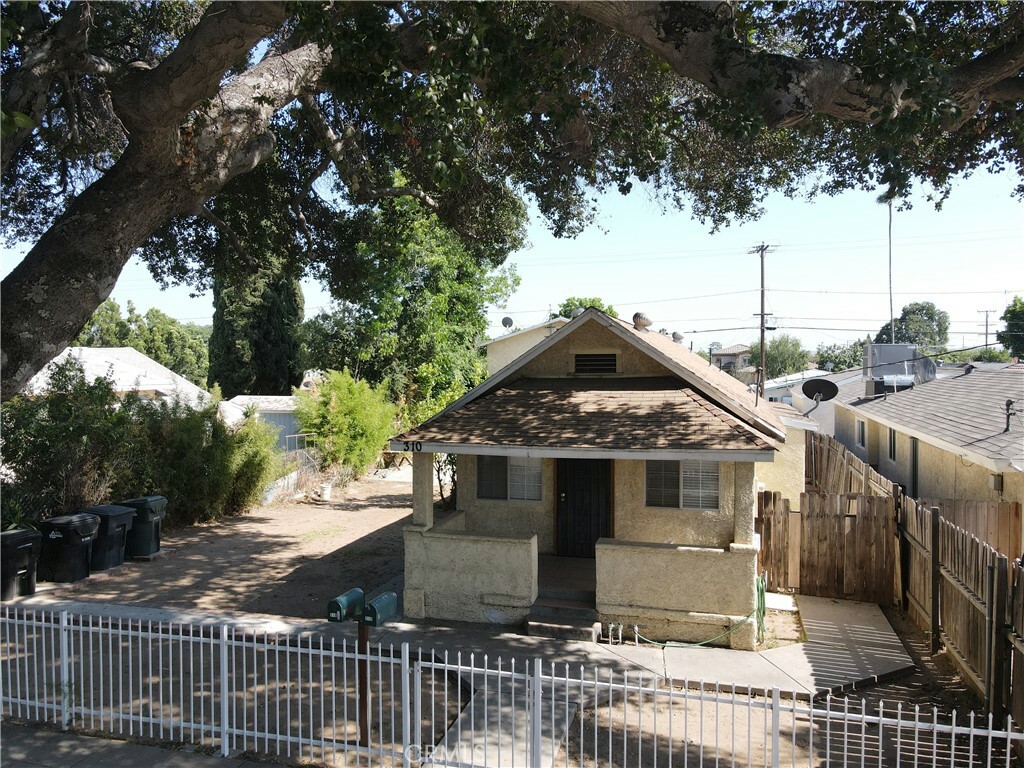 Property Photo: 310 E Angeleno Avenue CA 91776
