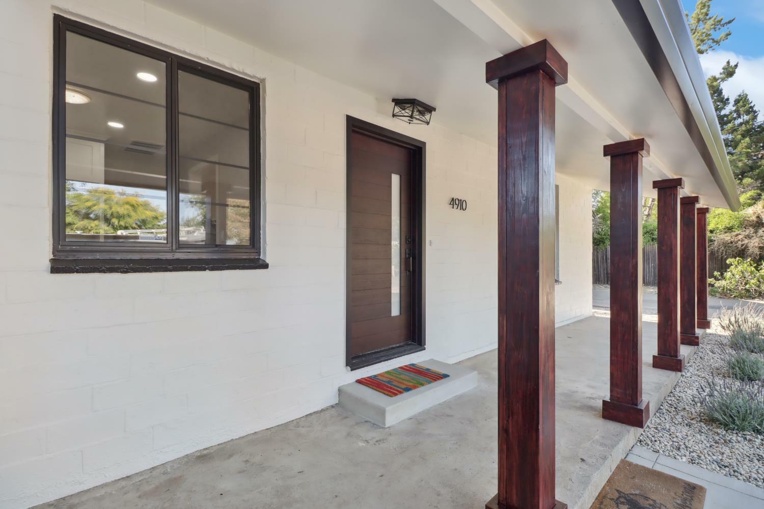 Property Photo: 4910 Michele Lane CA 95822