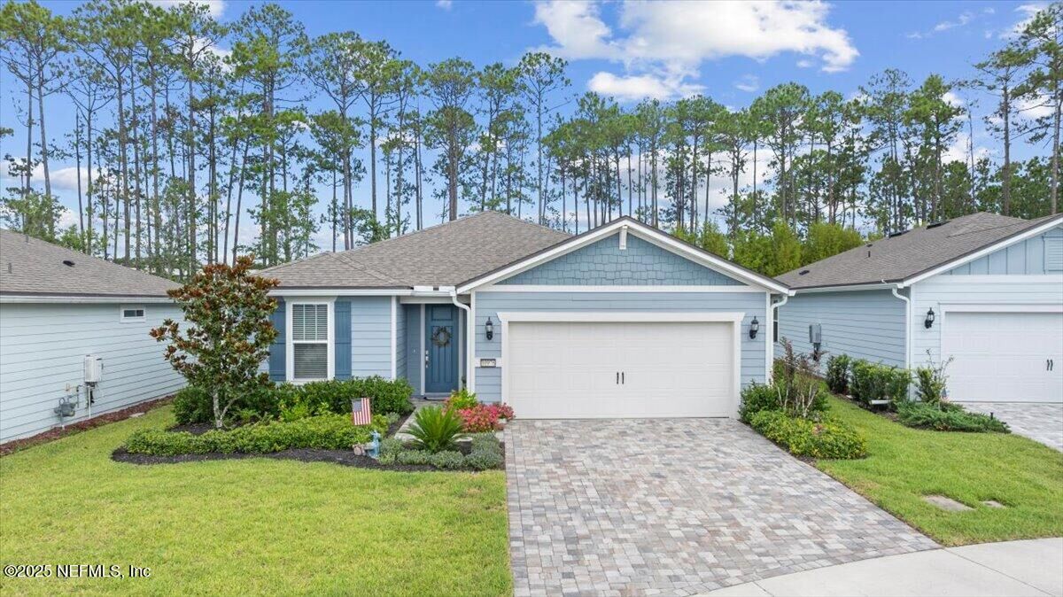 Property Photo:  10976 Town View Drive  FL 32256 