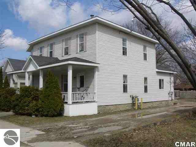 Property Photo: 422 N Main MI 48858