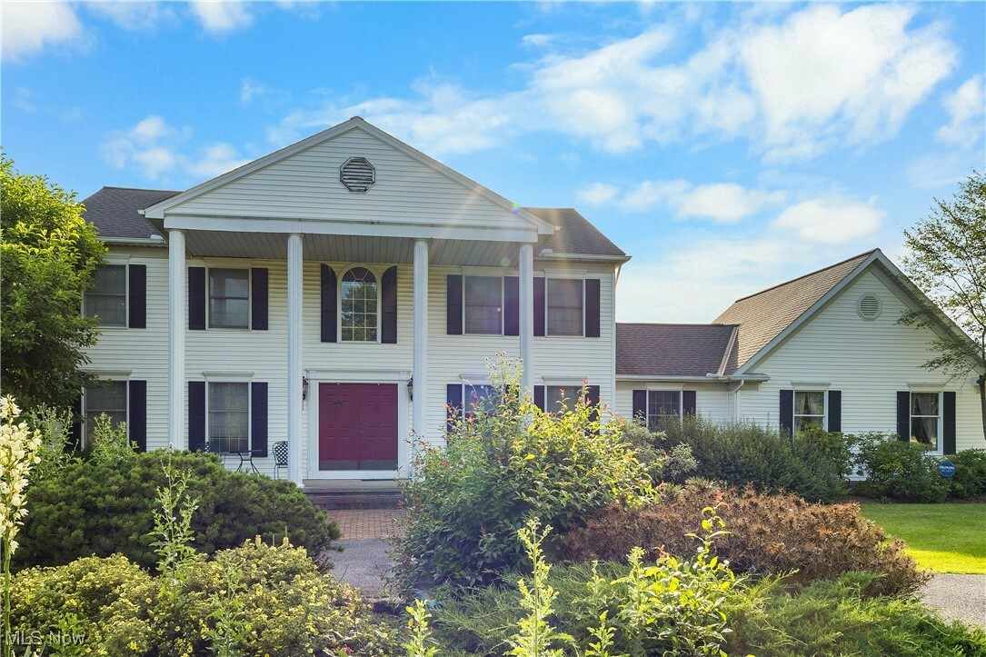 Property Photo: 12580 Bentbrook Drive OH 44026
