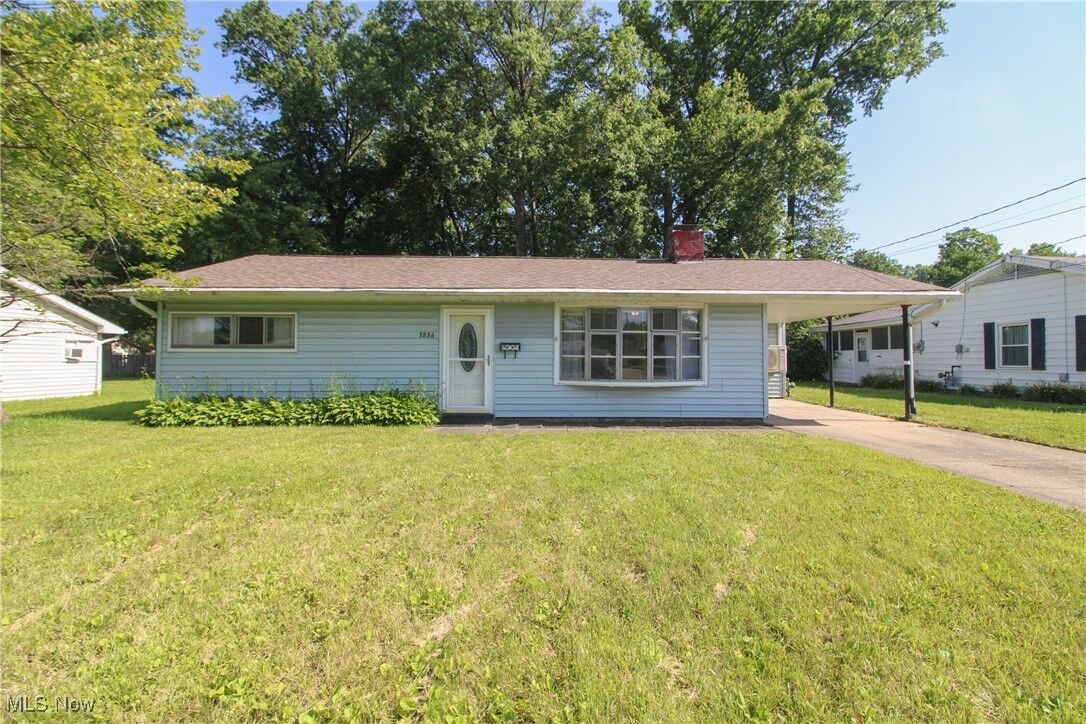 Property Photo:  3886 Ascot Court  OH 44511 