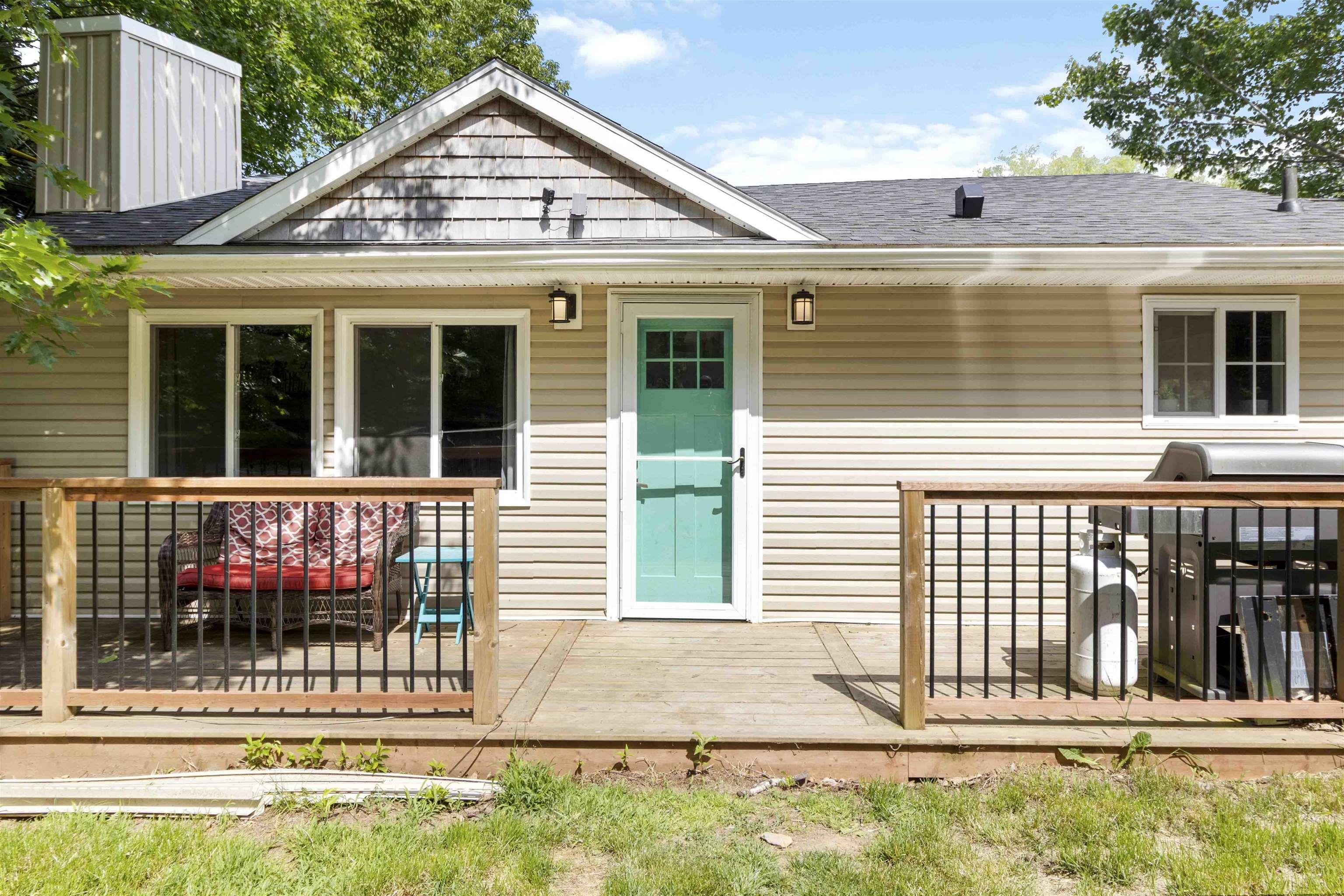 Photo de la propriété: 636 Kinsac Road NS B4G 1C8