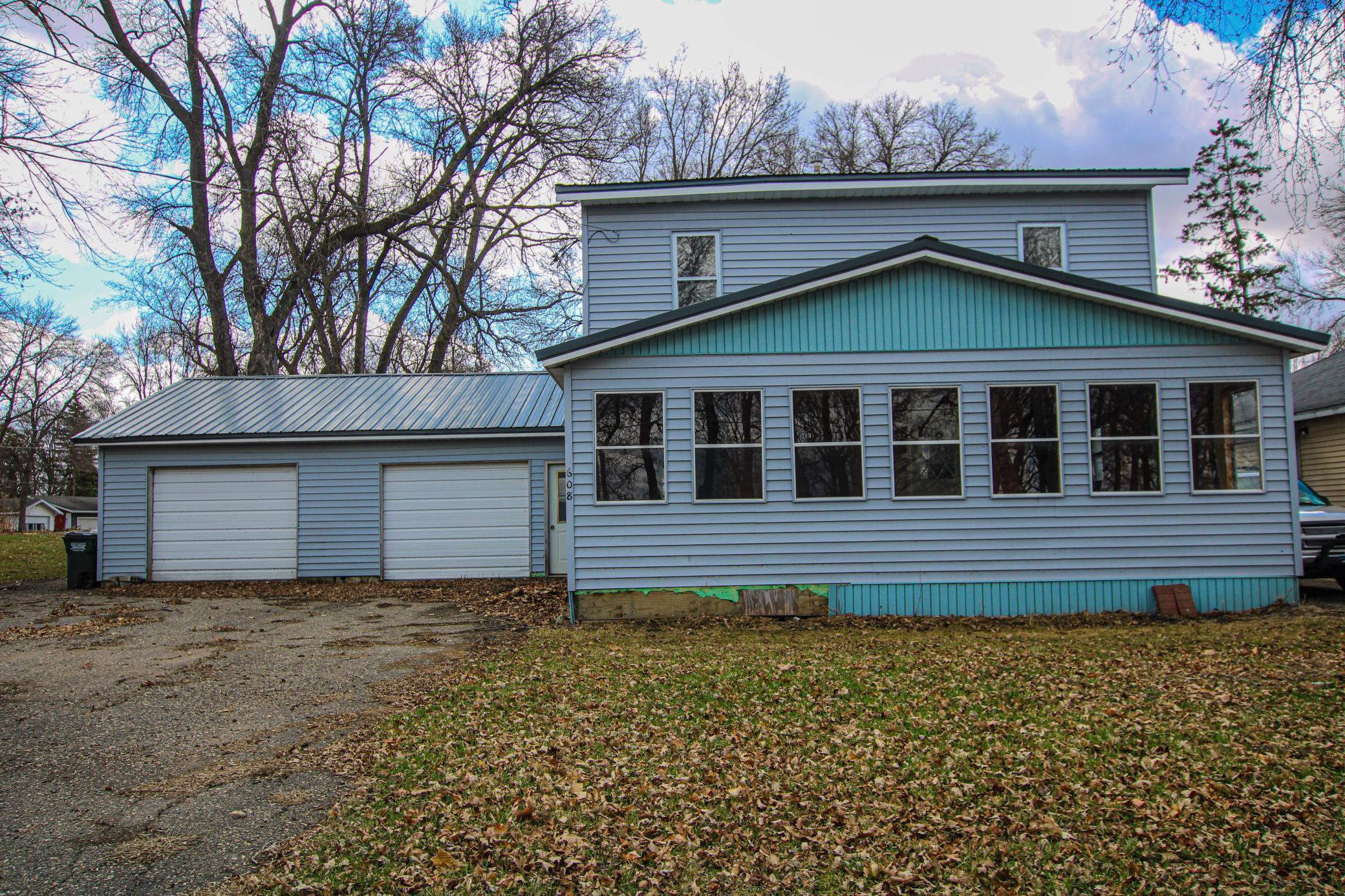 Property Photo:  608 E Lake Street  MN 56360 