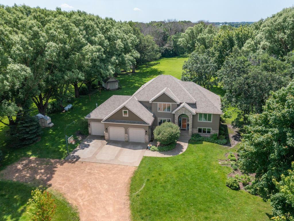 Property Photo: 12495 County Road 32 MN 55387