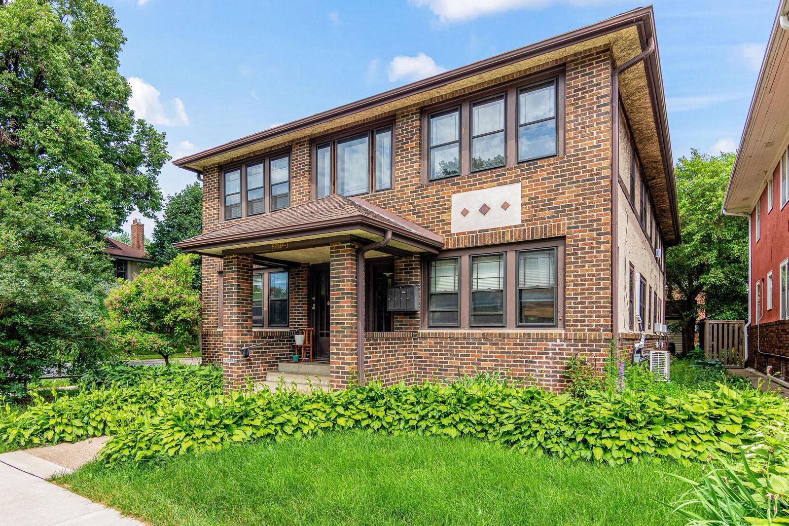 Property Photo: 4101 Grand Avenue S 101 MN 55409