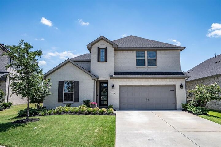 Property Photo: 2817 Buckthorn Road TX 76226