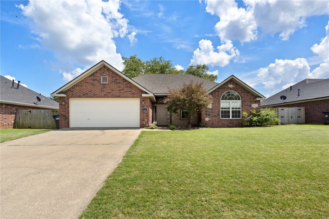 357 W Colorado Avenue  Springdale AR 72764 photo