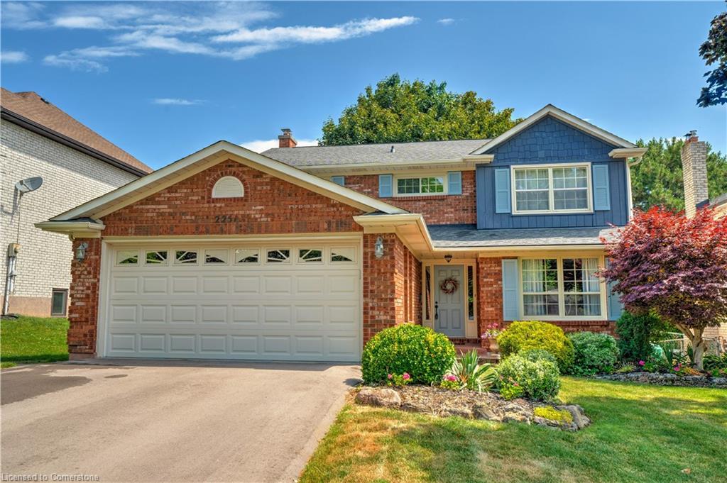 Photo de la propriété: 2251 Mansfield Drive ON L7P 3J3