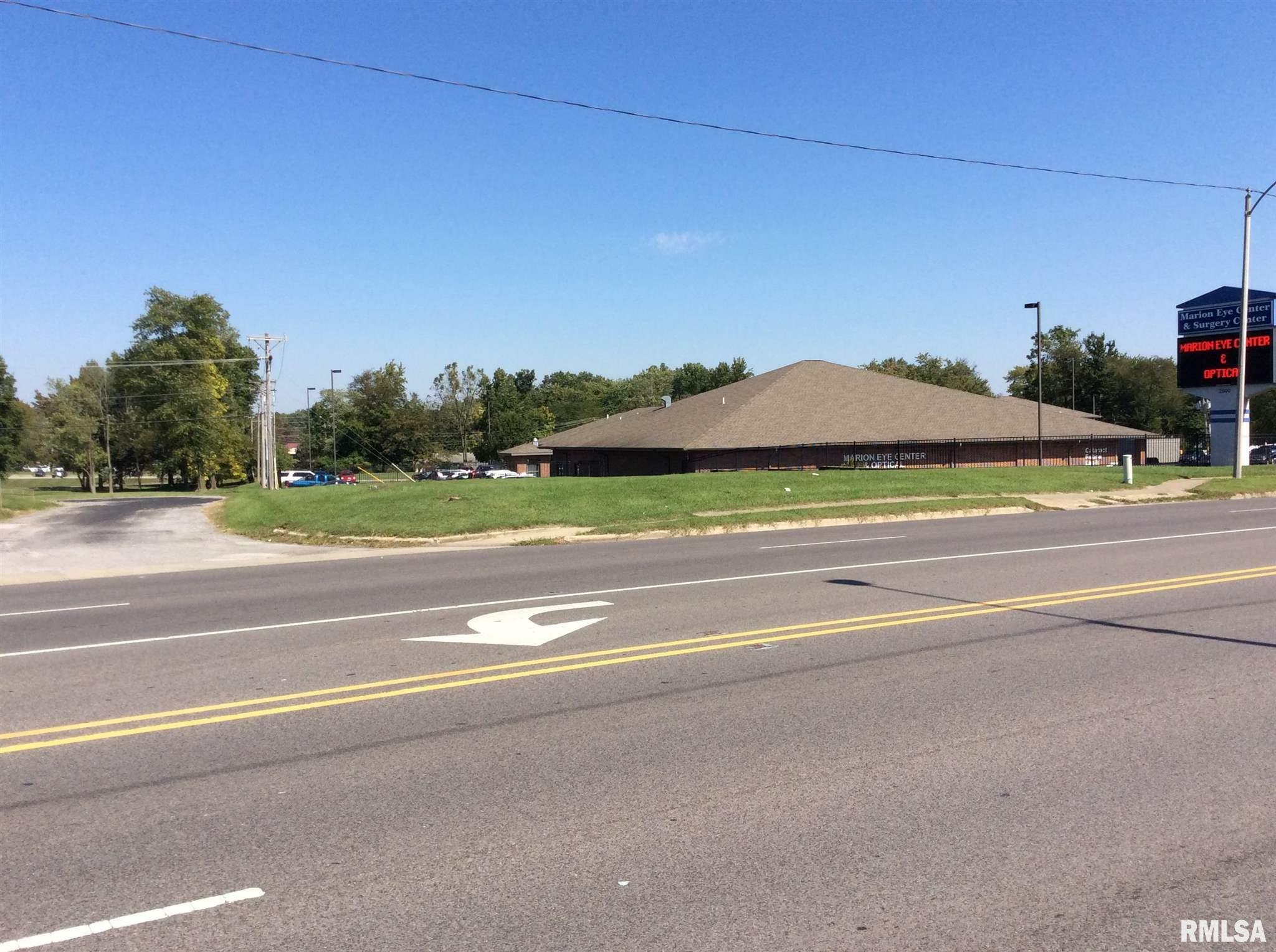 Property Photo: 2906 Broadway IL 62864