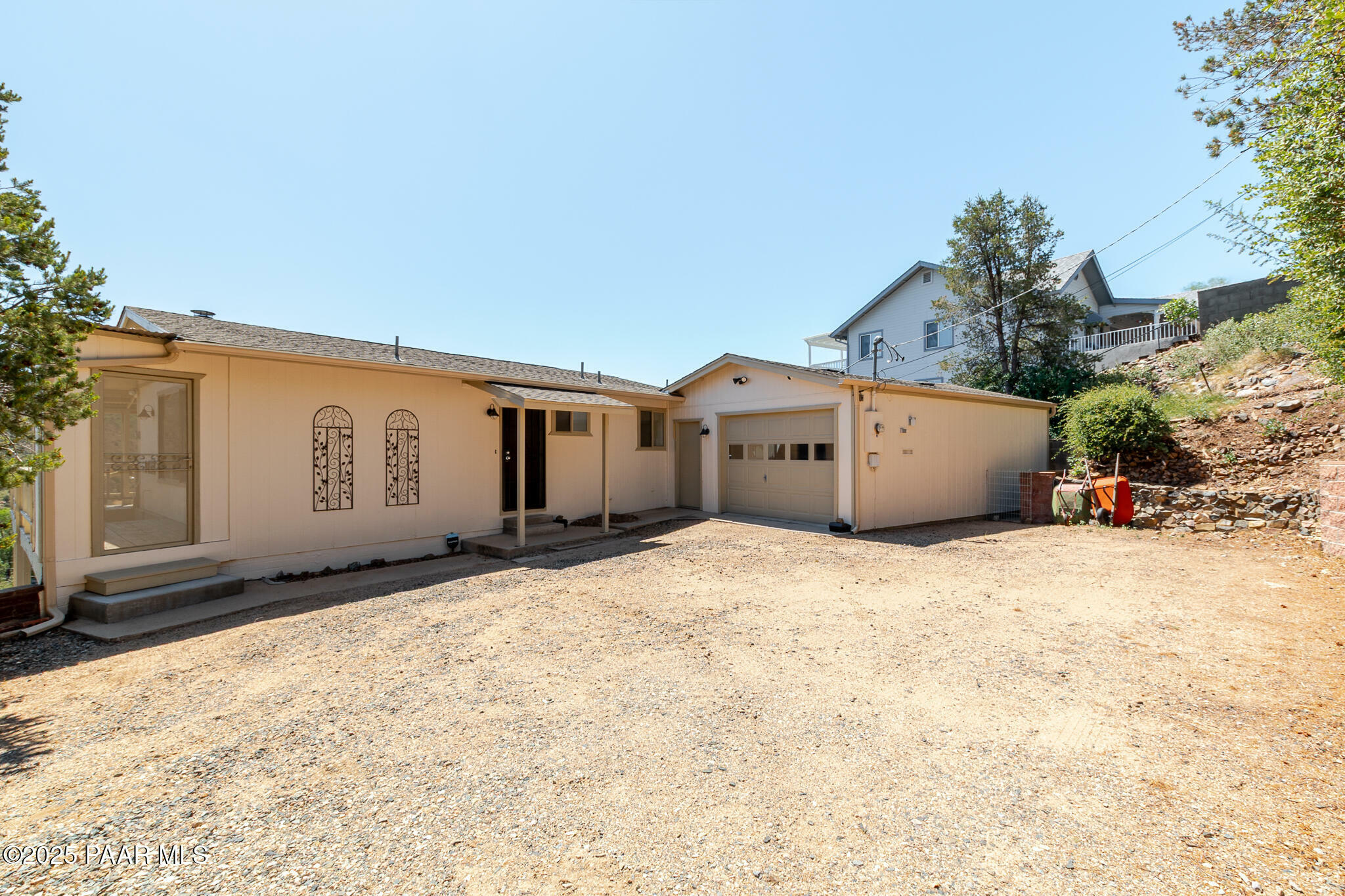 Property Photo: 633 W Robinson Drive AZ 86303