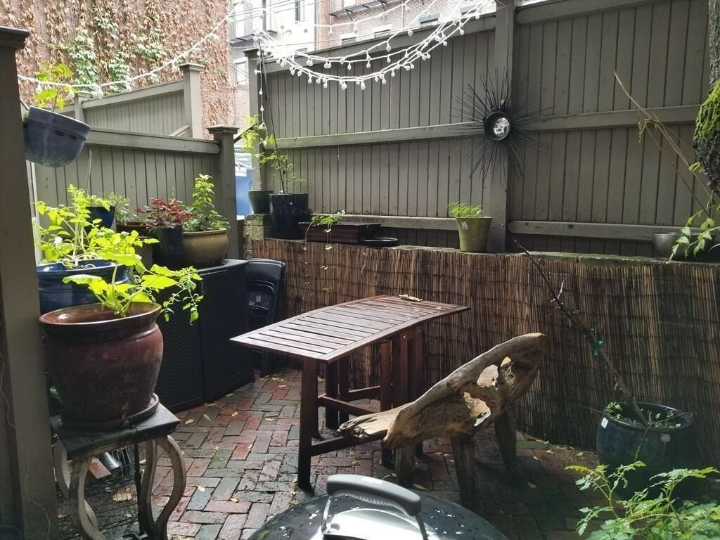 Property Photo:  315-317 Beacon 4  MA 02116 