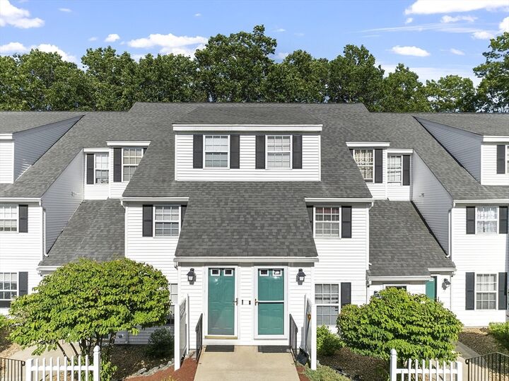 13 Berrington Rd 13  Leominster MA 01453 photo