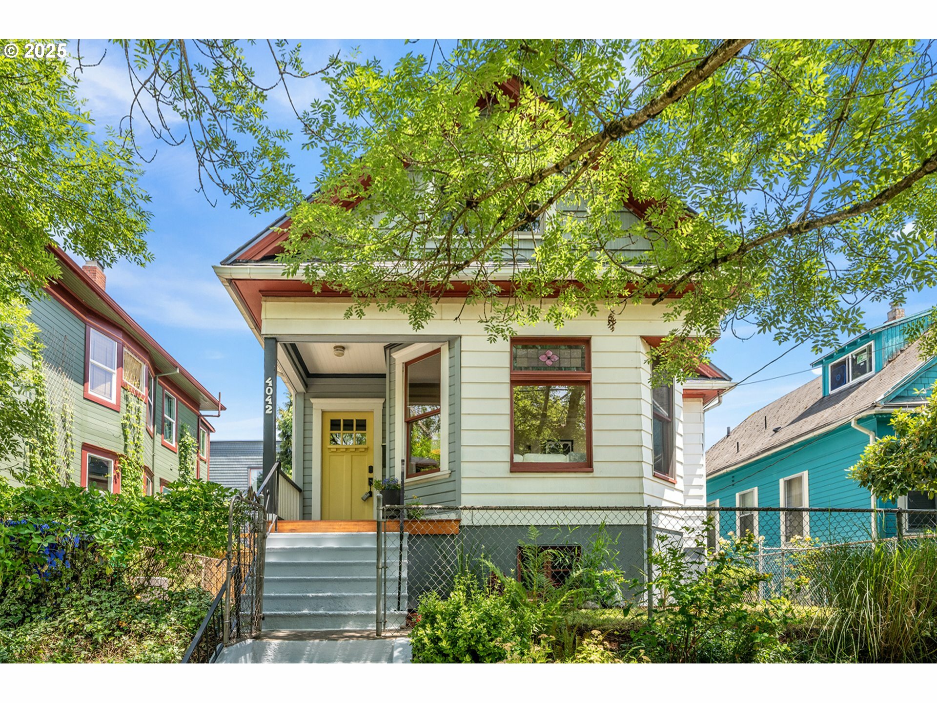 Property Photo: 4042 N Michigan Ave OR 97227