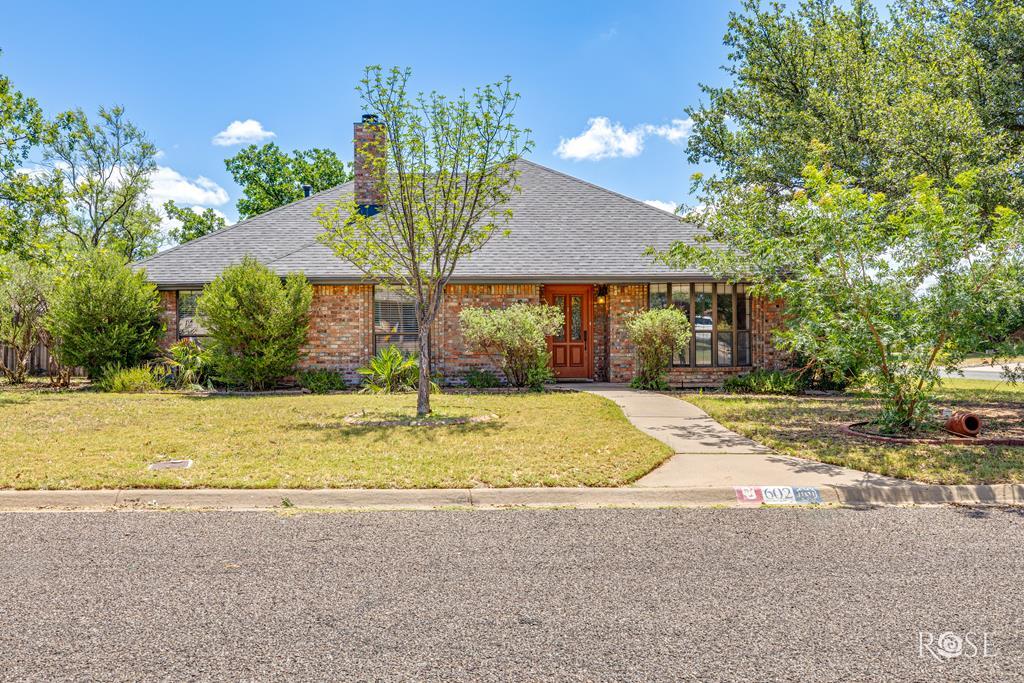 Property Photo: 602 Mayfair Lane TX 76901