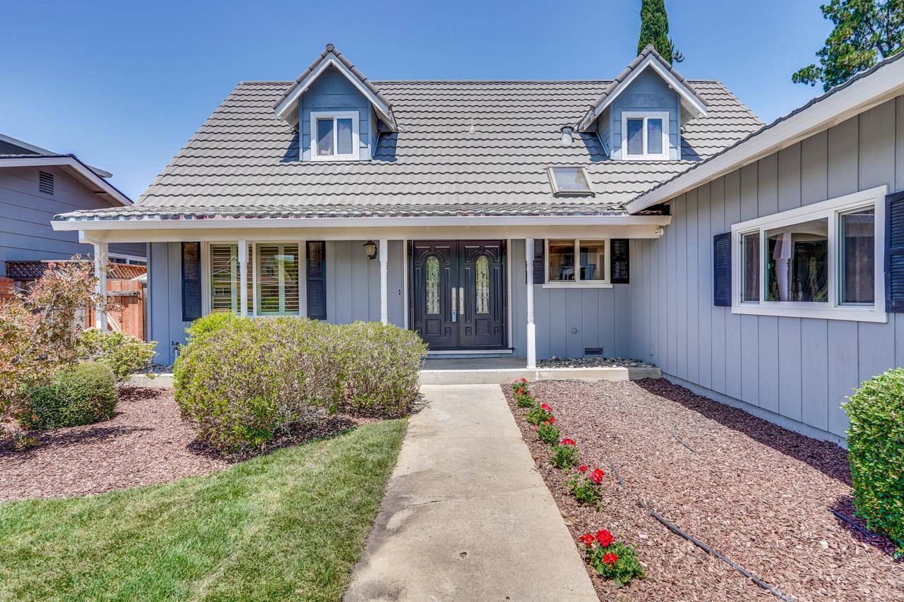 Property Photo: 1693 Don Avenue CA 95124