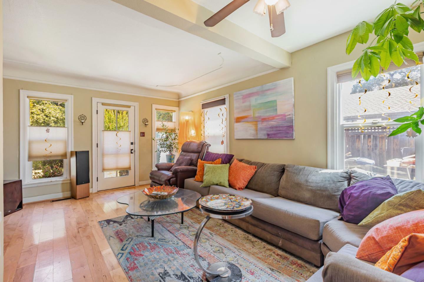Property Photo: 484 East Evelyn Avenue CA 94086