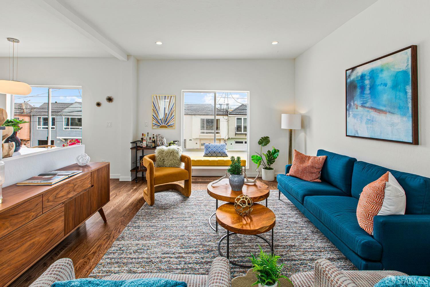 Property Photo: 386 Oxford Street CA 94134