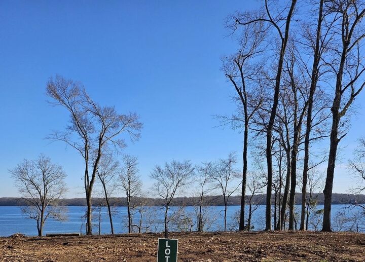 Property Photo: 140 Highland Cove AL 35630 - FLORENCE