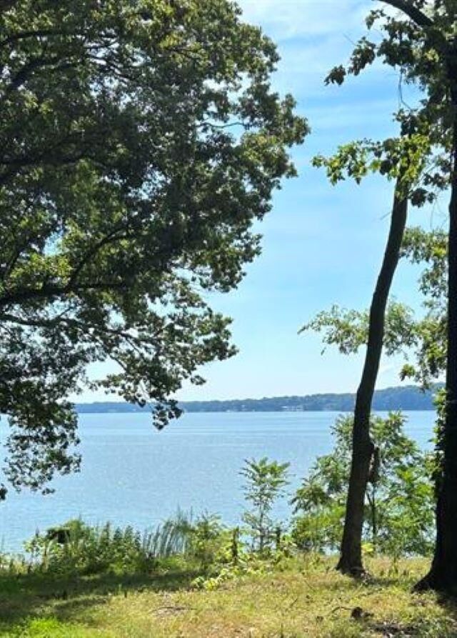 Property Photo: 180 Highland Cove AL 35630 - FLORENCE