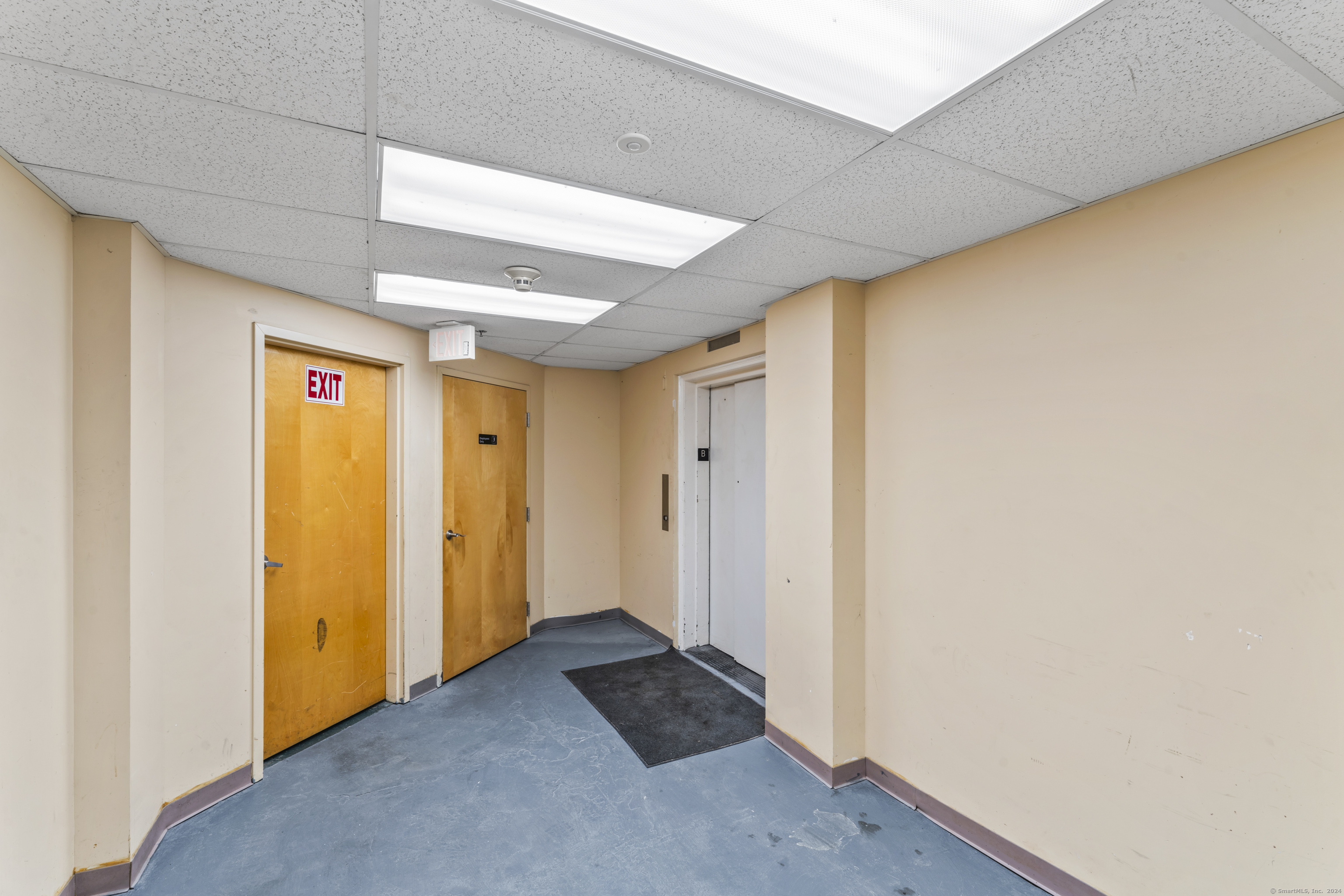 Property Photo: 216 Crown Street Ll CT 06510