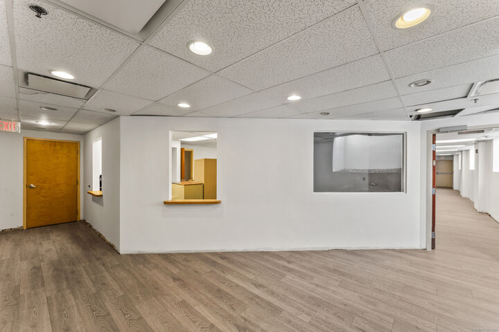 Property Photo: 216 Crown Street Ll CT 06510