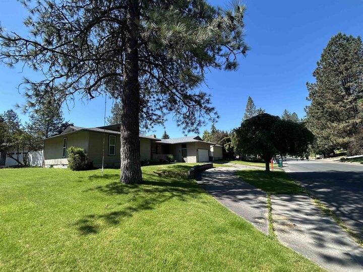 15310 N Cincinnati St  Spokane WA 99208 photo