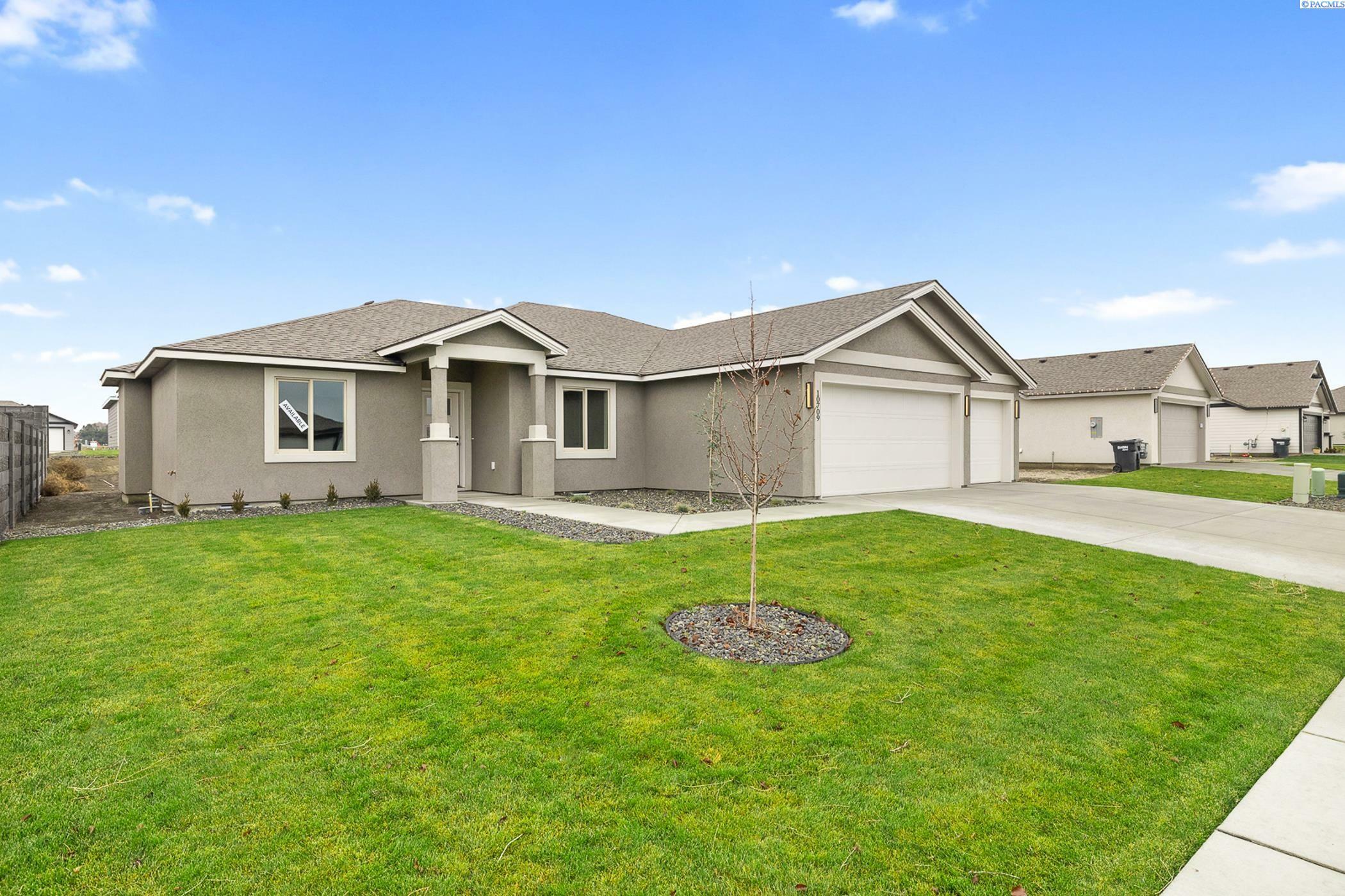 Property Photo: 10709 Kokanee Dr WA 99301